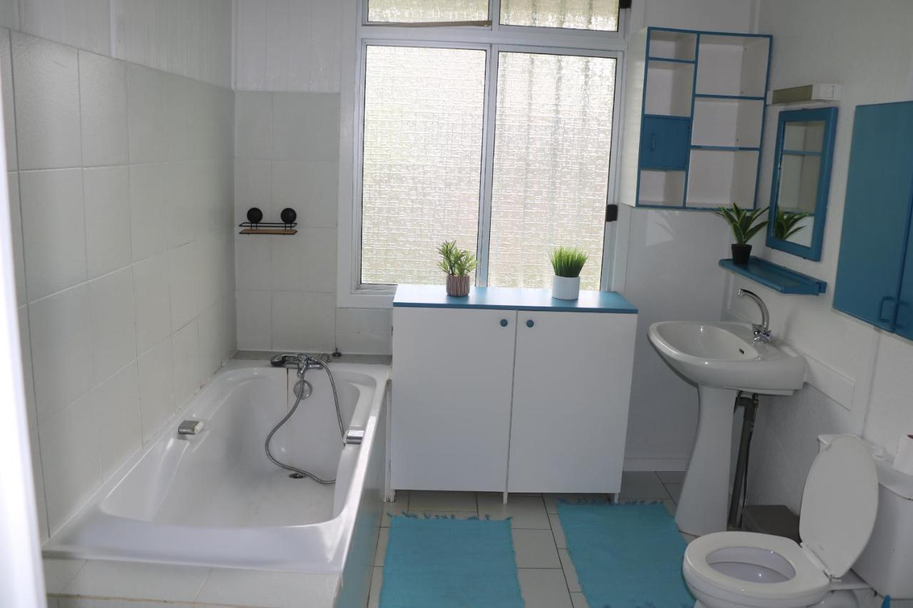Tevihouse 2 Bedrooms House Or-And Bungalow With Pool Taravao Екстер'єр фото